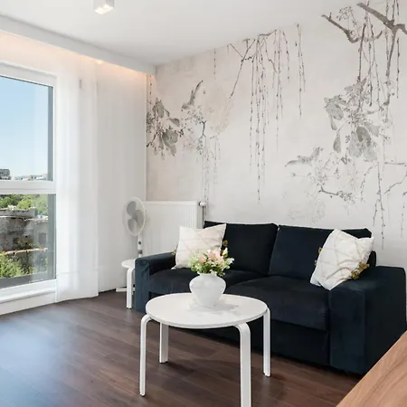 Stylish & Comfy Garbary Apartments With Parking By Noclegi Renters Poznan Exterior photo