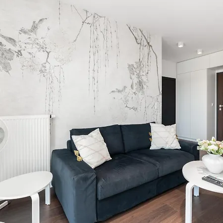Stylish & Comfy Garbary Apartments With Parking By Noclegi Renters Poznan Exterior photo