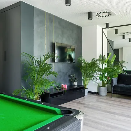 Stylish & Comfy Garbary Apartments With Parking By Noclegi Renters Poznan Exterior photo