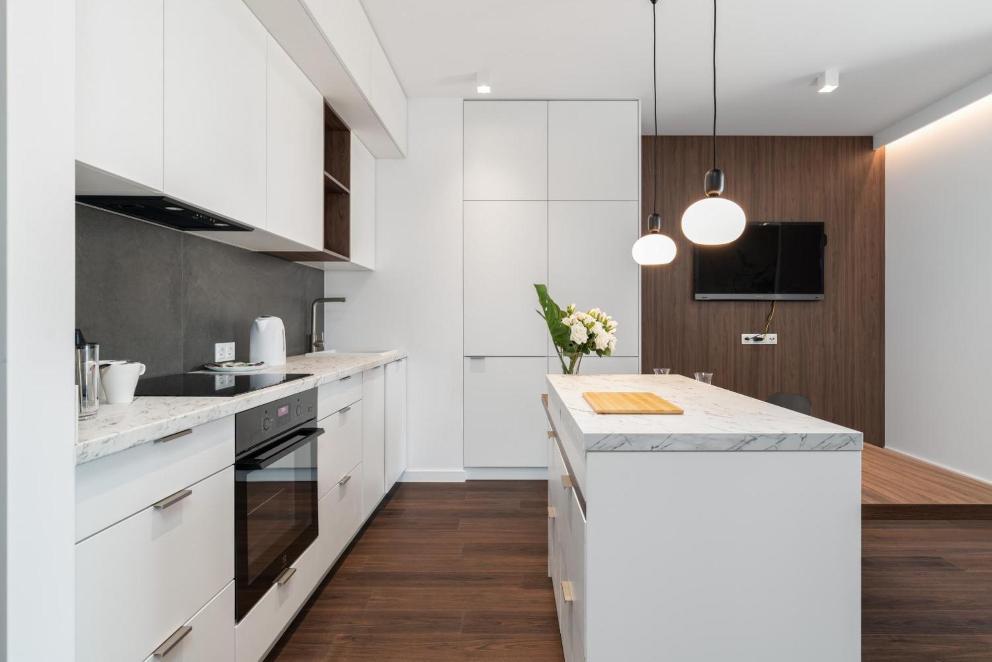 Stylish & Comfy Garbary With Parking By Renters * Poznaň