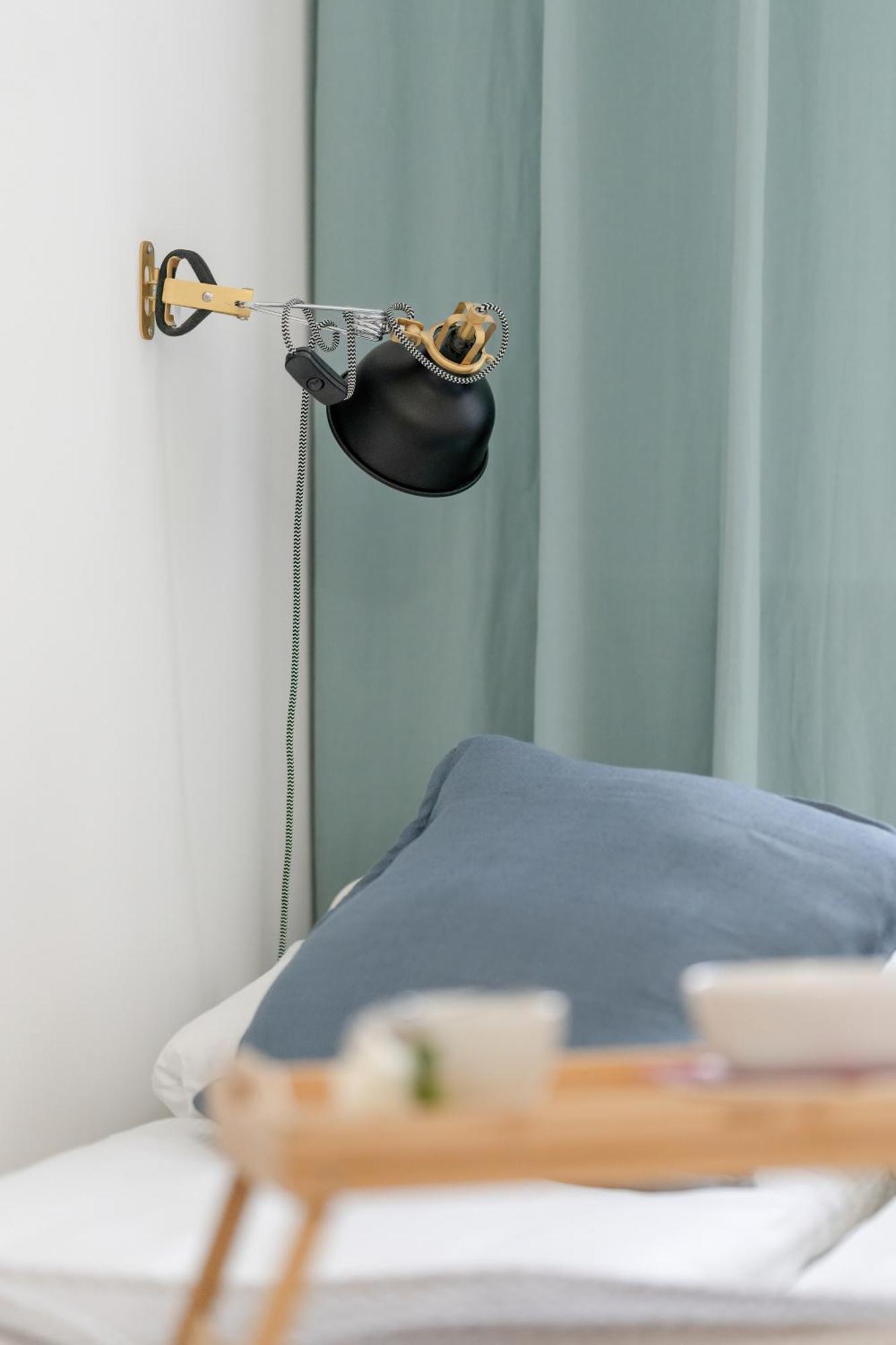 Apartment Stylish & Comfy Garbary With Parking By Renters
