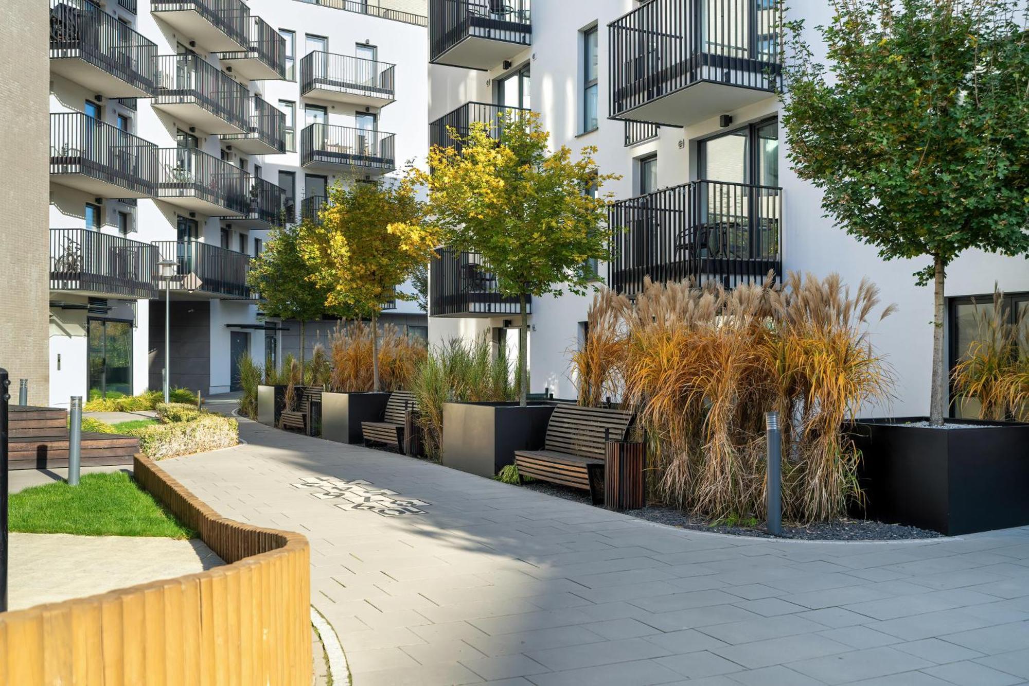 Apartment Stylish & Comfy Garbary With Parking By Renters *